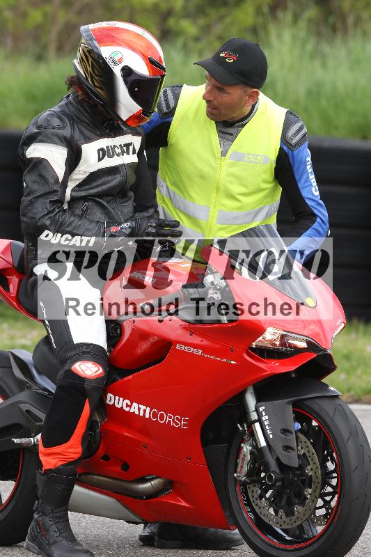 Archiv-2025/10 23.04.2025 Cornu Master School ADR/rot-rouge/61